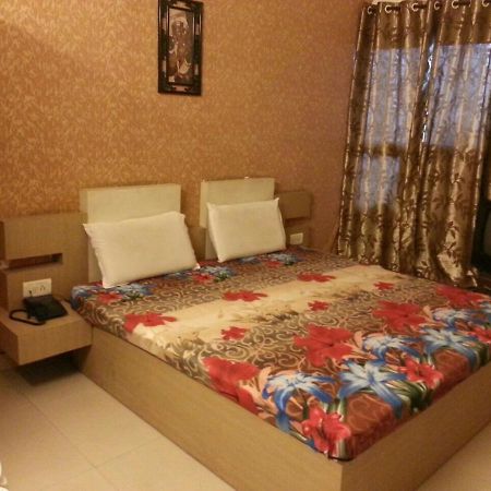Hotel Shiva Sehore Esterno foto